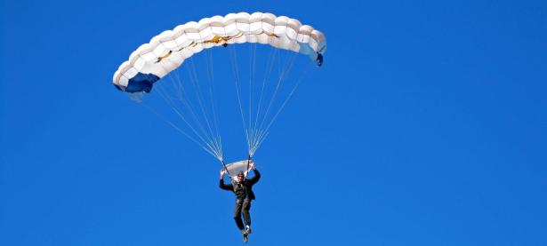 F1赛车最新战报！德国队迎战法国队，爆冷逆转，黑马强势击败劲敌